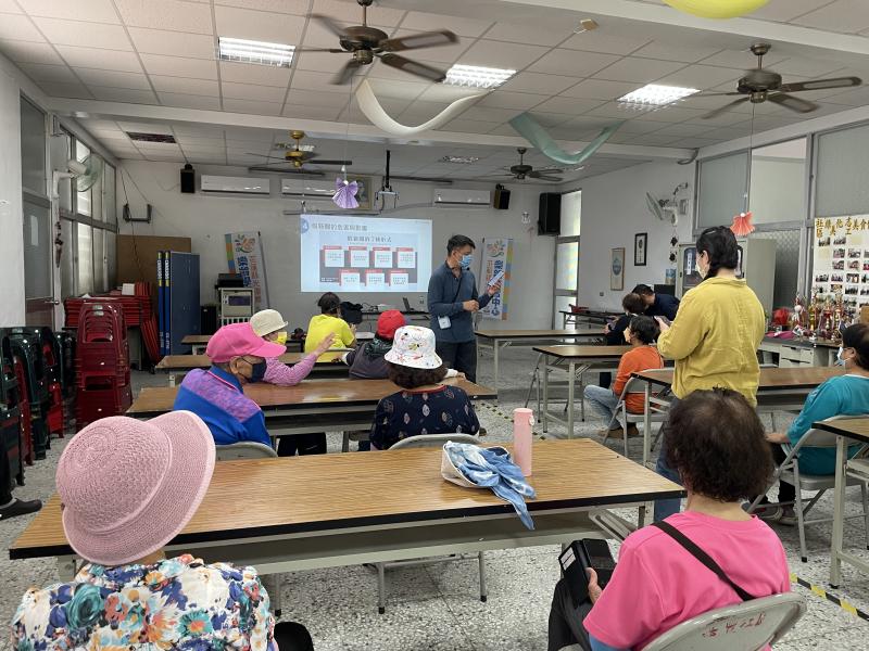 第二堂課程複習前次課程以及加入新的資訊