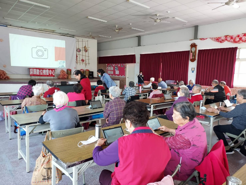 中平社區-關懷據點上課照