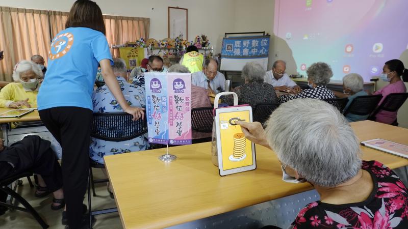 益智小遊戲操作-鬆餅疊疊樂