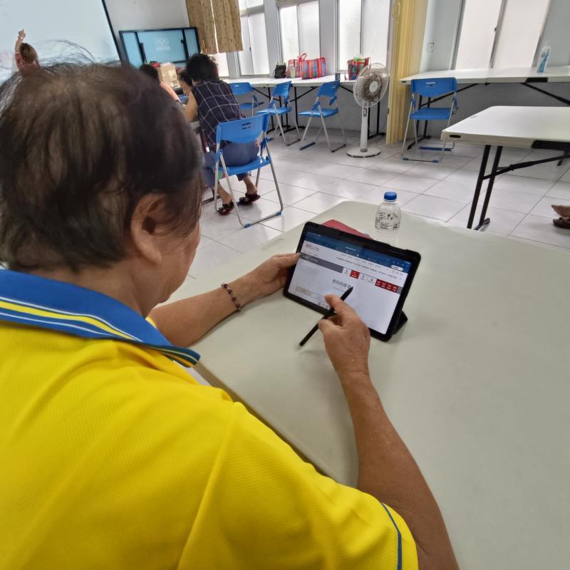 看來看去，還是看不懂啊~~醫院掛號好難