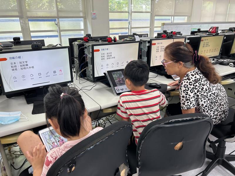 祖孫們一起設計祖孫照