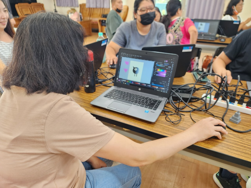 學員畫出老師指定的圖