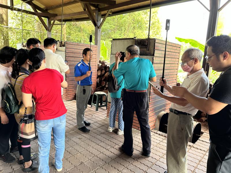 學員實際操作360度攝影機