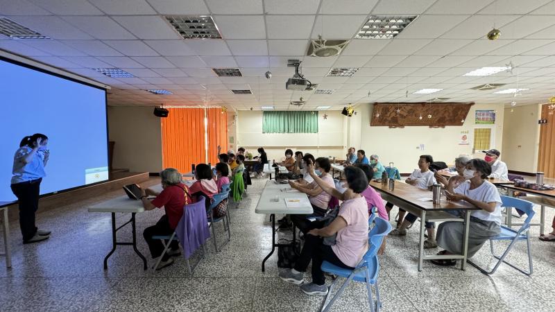 認真上課勇敢發問