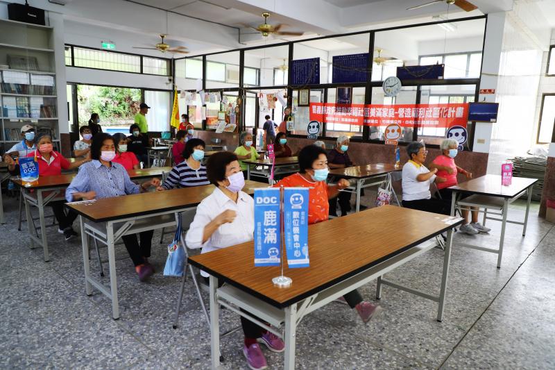 民眾踴躍參與此課程