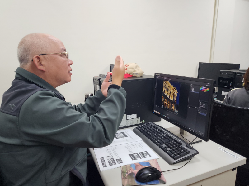 針對使用上的問題向老師提問