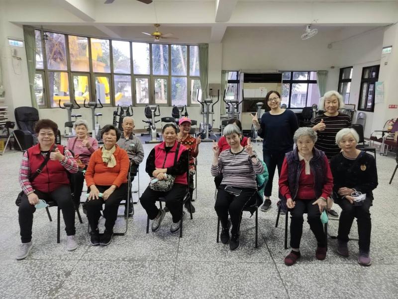 協助社區民眾處理日常資訊相關問題