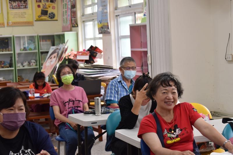 課程內容有趣，學員們都上的很開心