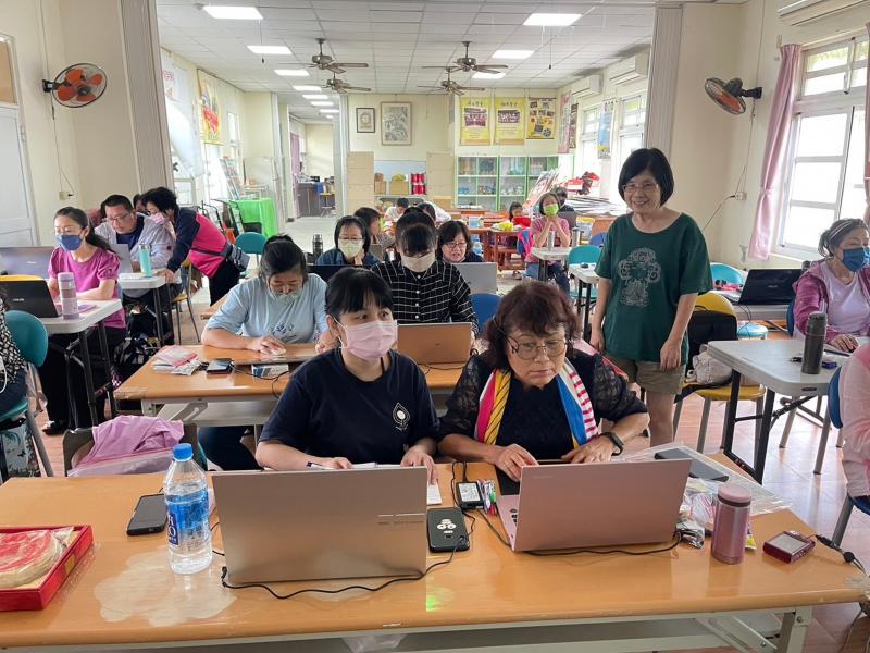 每位學員都非常的認真學習