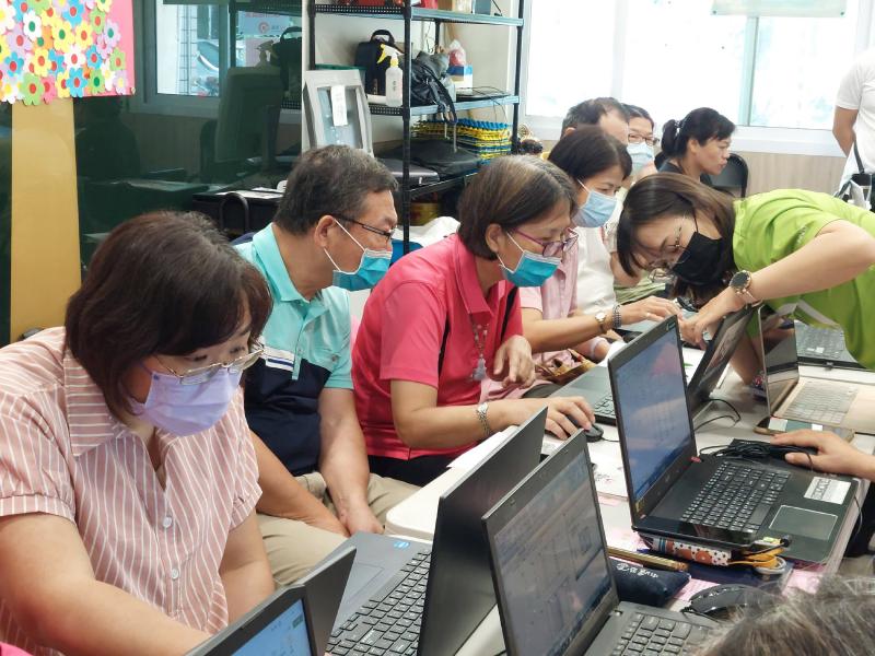 同學都是彼此的小助教