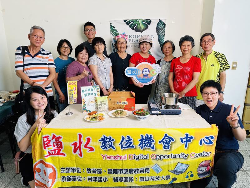 一下是廚師，一下是攝影師，最後變身剪輯師，我們都超厲害的~