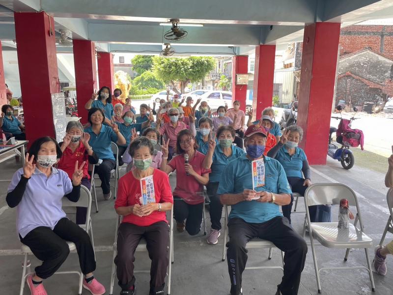 感謝講師的耐心教導。期待未來能有更多類似的課程，讓更多年長者享受數位時代的便利。