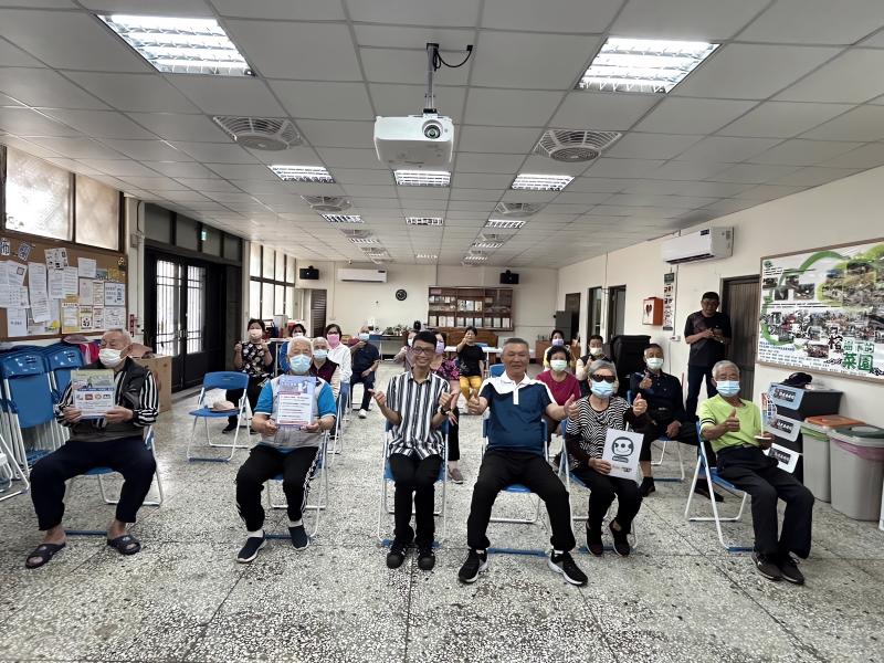 菜園社區學員大合照