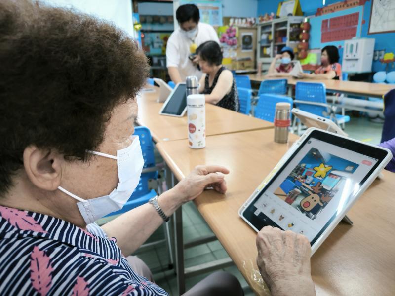 picsee軟體功能應用_貼圖使用