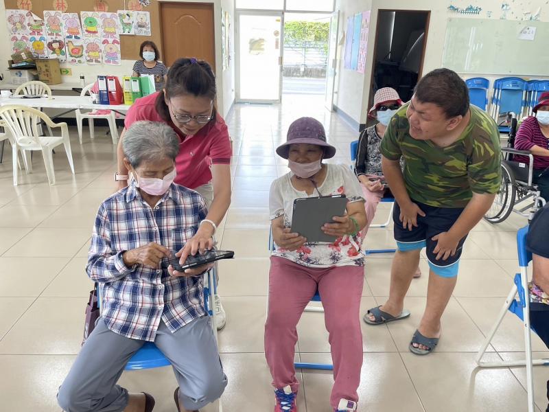 查看網路飯店的房型