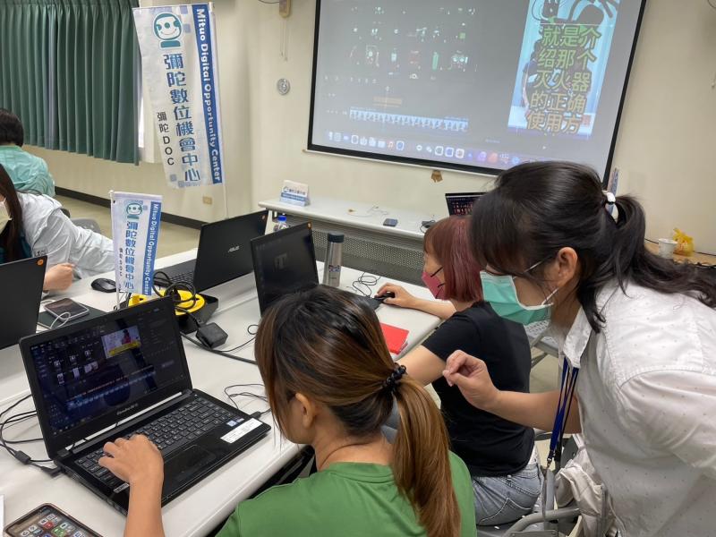 學員有問題就發問，努力剪輯出自己想要的影音。