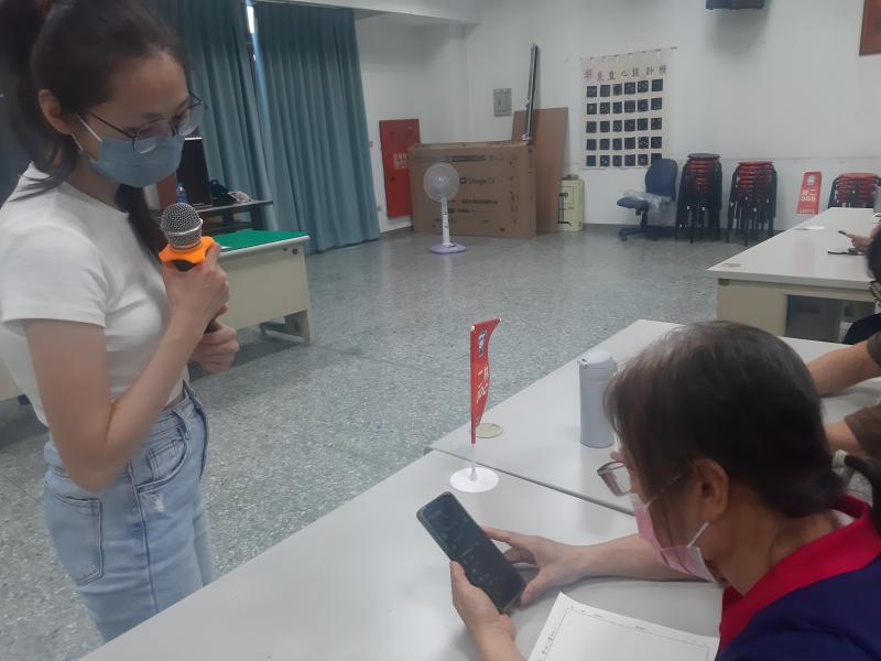 學員們踴躍的提問展現出高度的學習熱情和興趣時,教學互動也會更生動豐富,互動的氛圍中學習也更有趣味性和啟發性