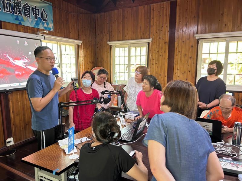 提供社區免費的數位學習資源