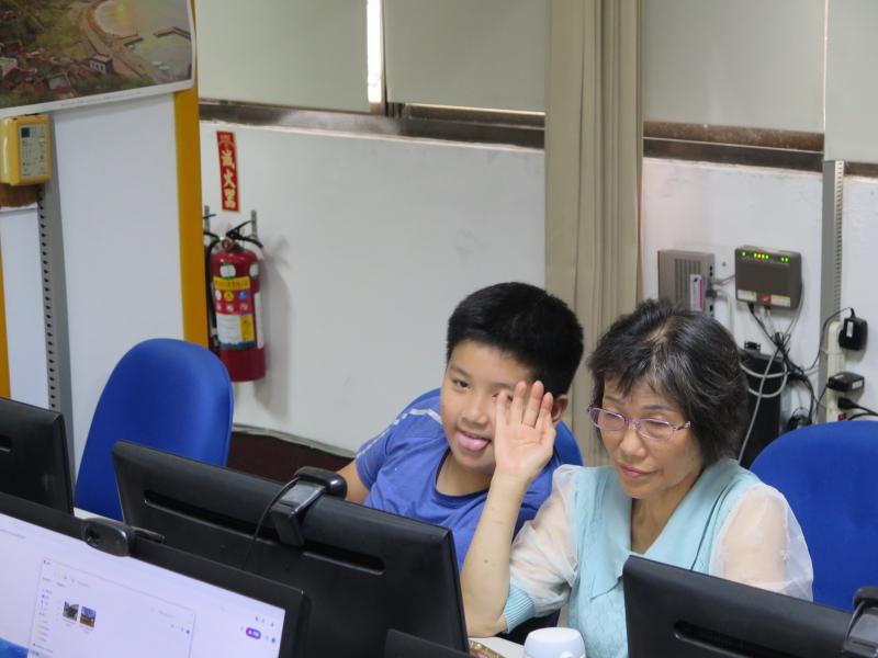 代間學習一直是我們教育者最希望看到的畫面