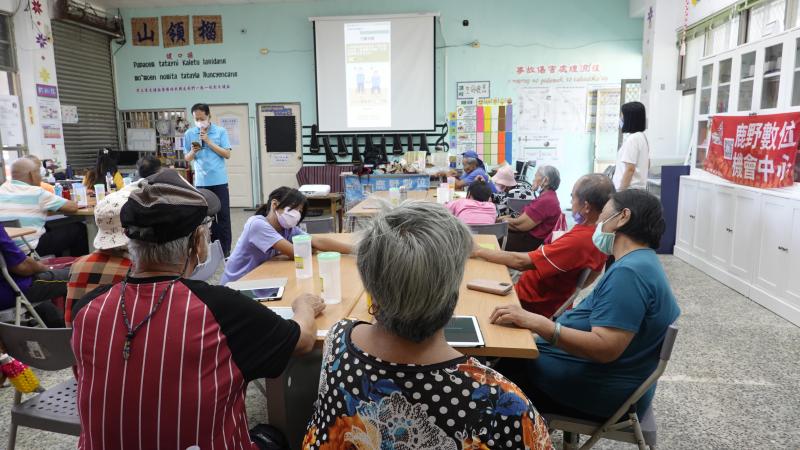 國民健康署-糖尿病自我管理-智抗醣APP應用