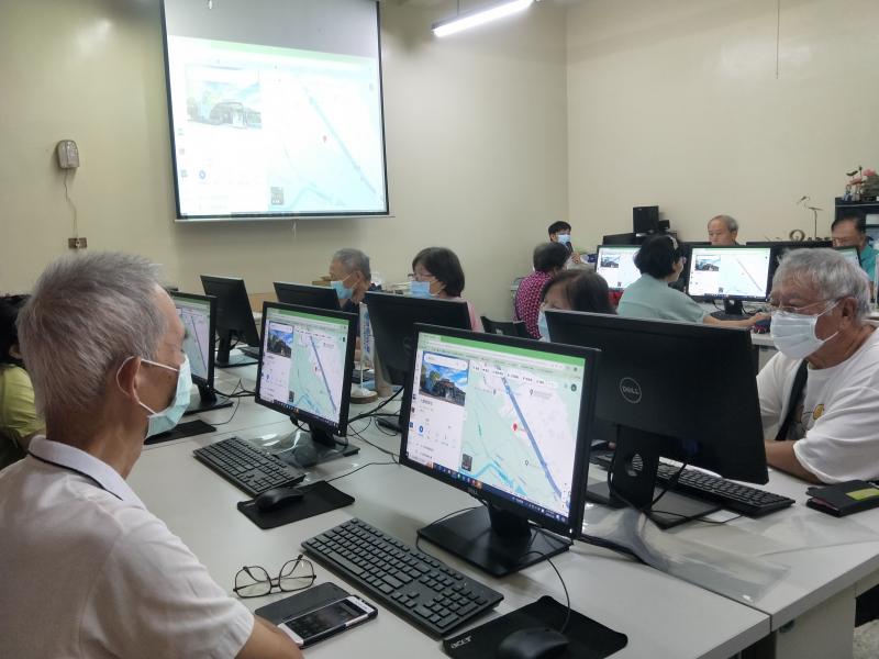 下載APP,目的地搜尋