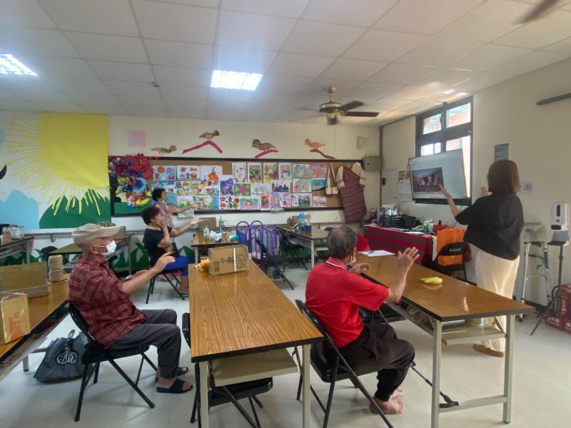 找到喜歡的影片後來實際跟著運動