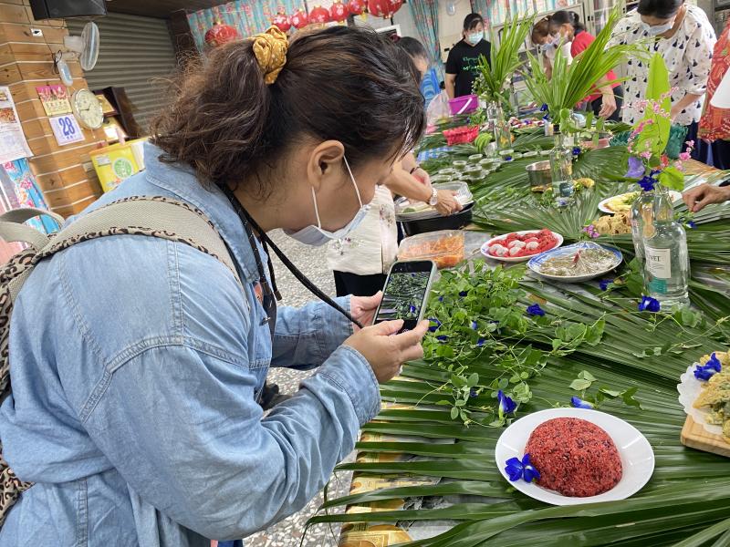 學員練習Google 查詢植物