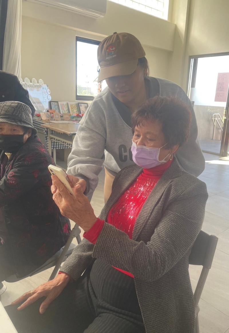 老師指導chatgpt如何下載