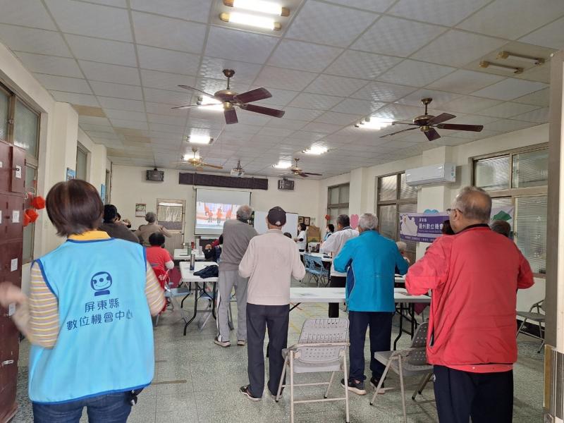 搜尋一起來運動健康數位廣場舞  線上健康知識