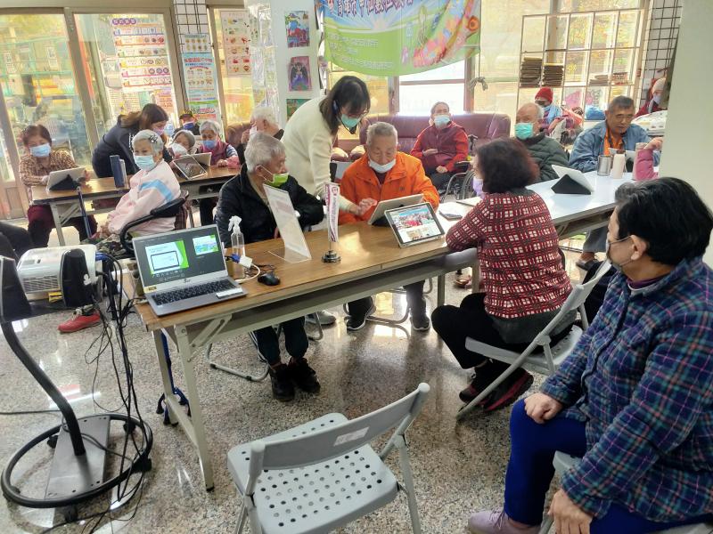 利用關鍵字搜尋