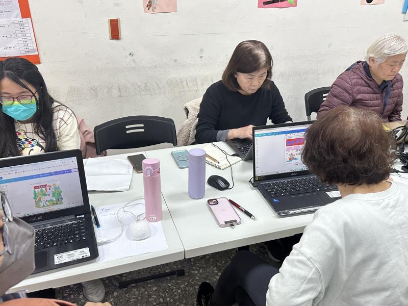 學員設計自己想要的貼圖樣式