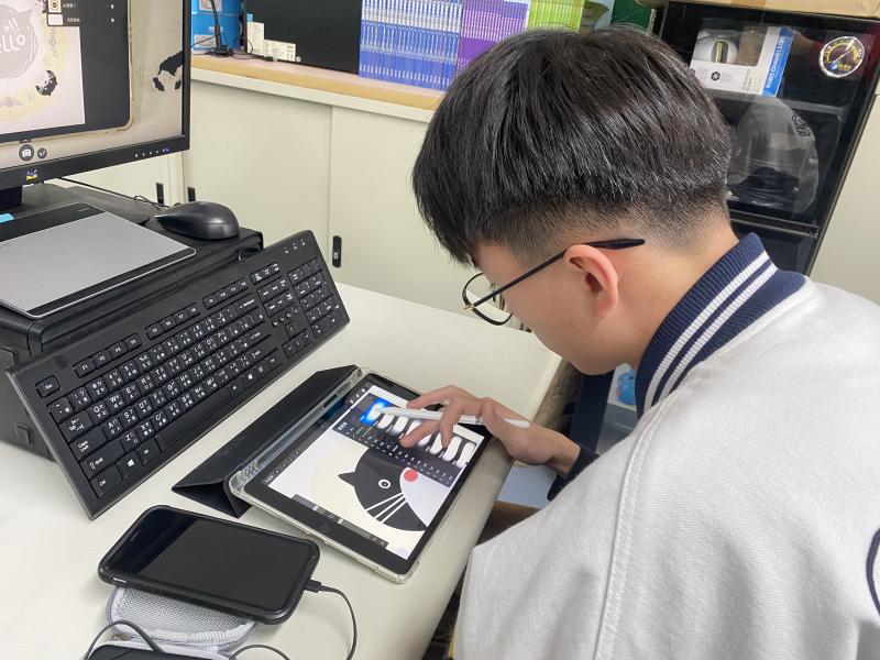 年輕人學習快,一點就通喔!