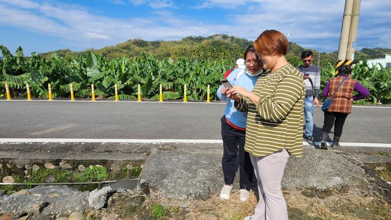 江宇村長參與手機攝影實作活動