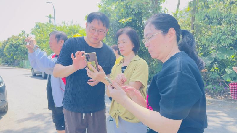 培訓社區志工手機基礎設定、通訊軟體應用