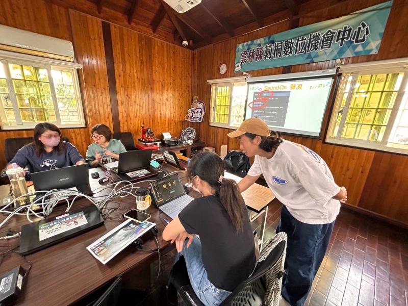 特別適合製作少量多樣的個人化及客制化商品