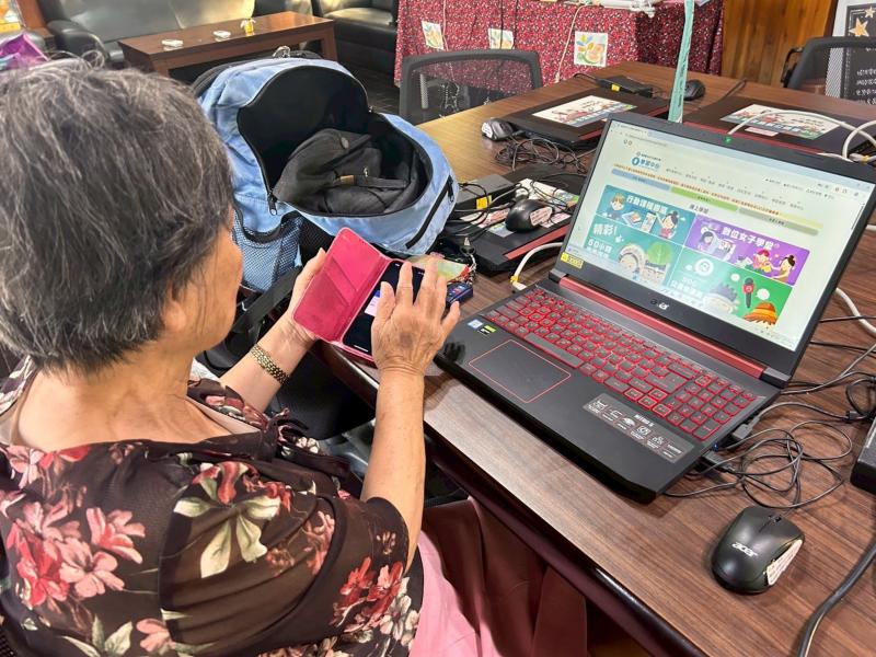 數位機會中心課程推廣.