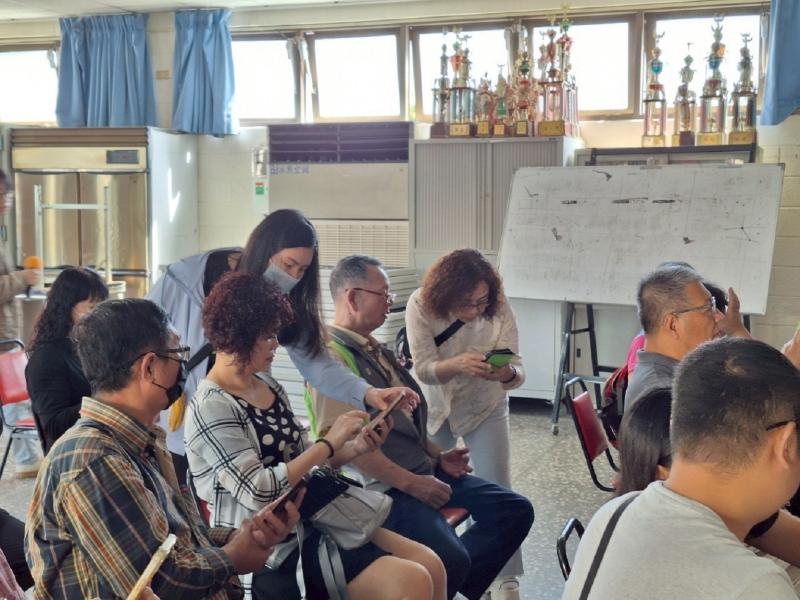 學員親子參與課程實作