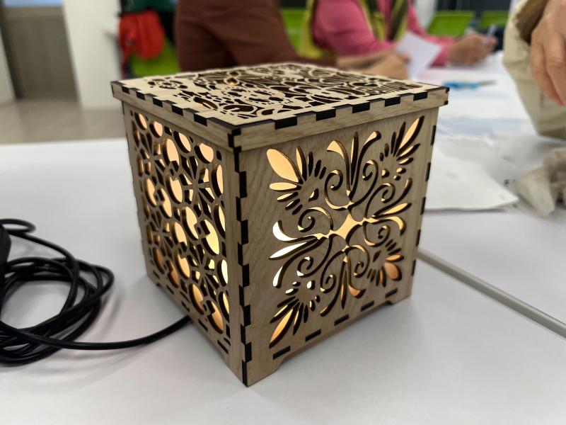 學員作品再打開燈光的那瞬間,大家都覺得好希望能再做第2顆