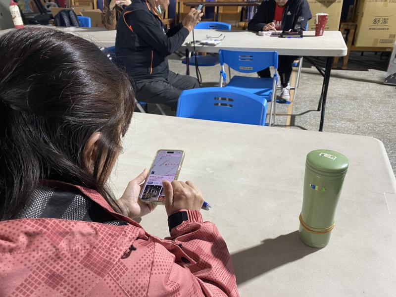 學員使用手機GOOGLE MAP