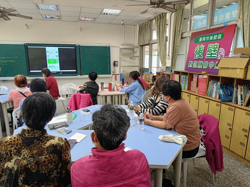 老師解說LINE使用小技巧