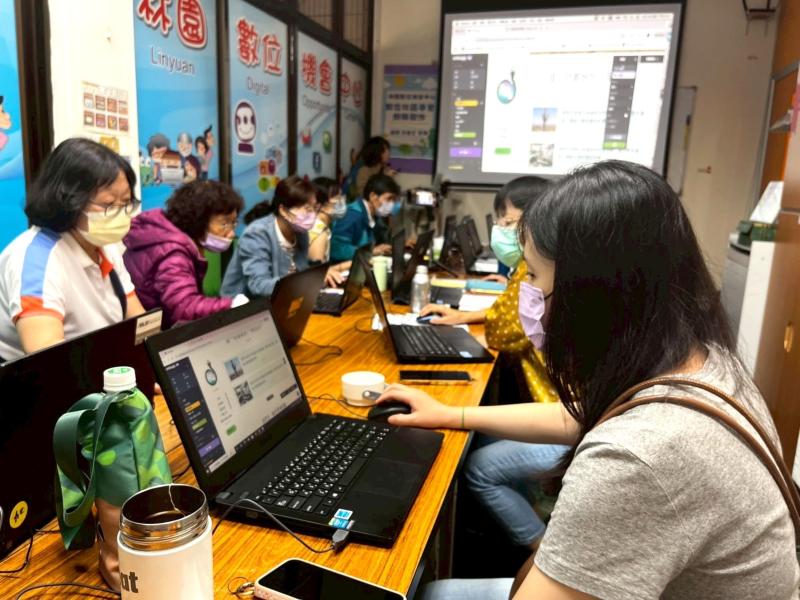 林園紅樹林環境保育學會，人才培育數位社區導覽志工學習用一頁網展現濕地公園特色。