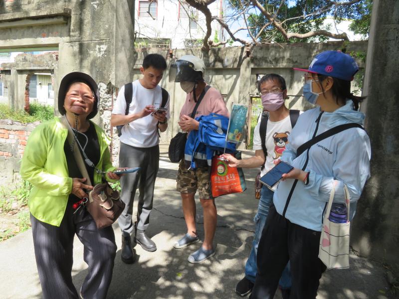 老師教學員拍出好相片