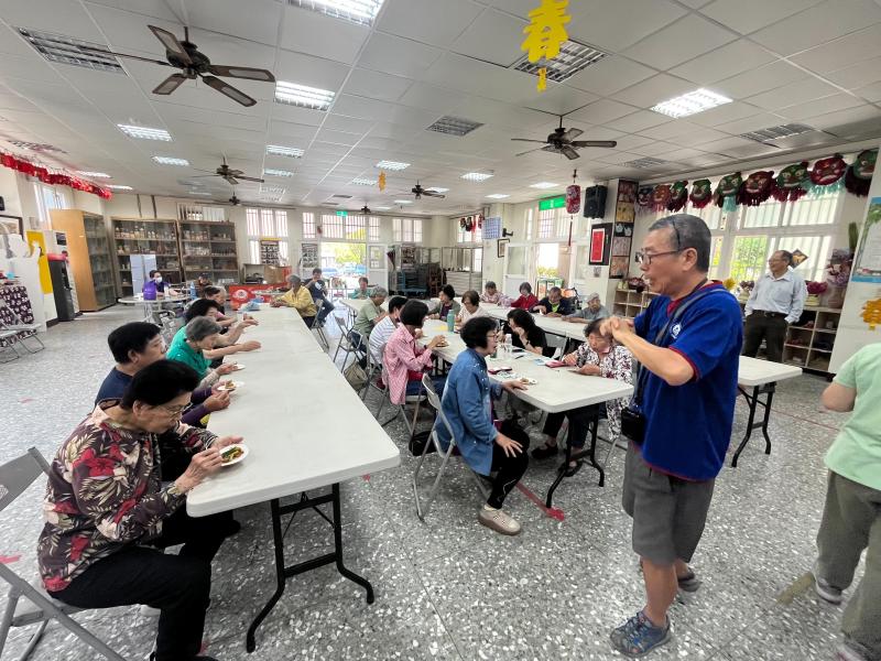 使用 ChatGPT 協助規劃設計一週早餐。