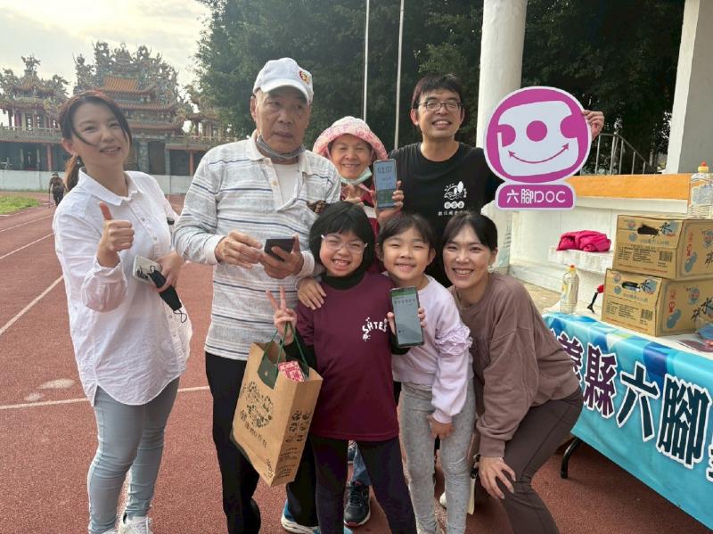 學員們開心學習