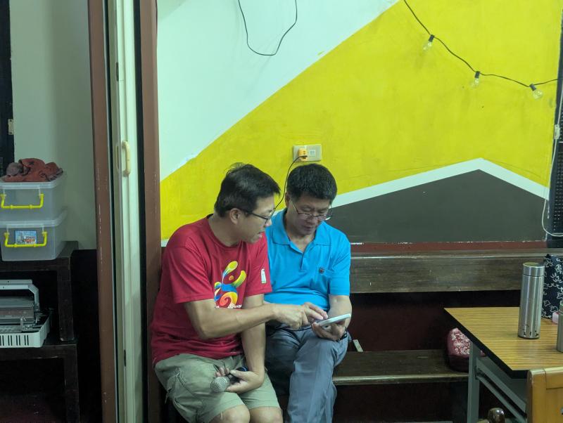 老師指導商家建立