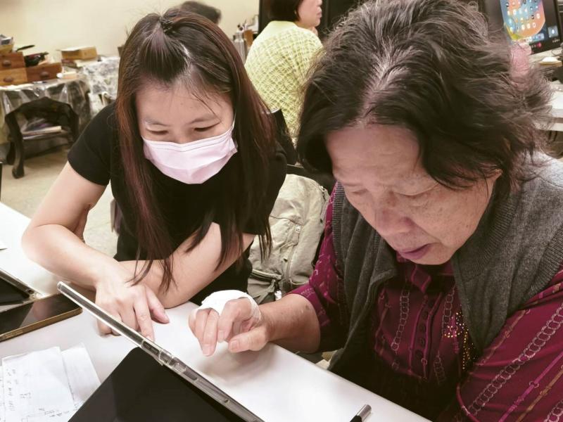 學員互相學習、成長