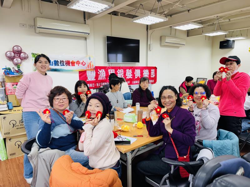 同學應用在學習做成勾針金元寶