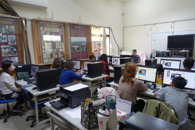 AI建模與Tinkercad實作,打造專屬印章