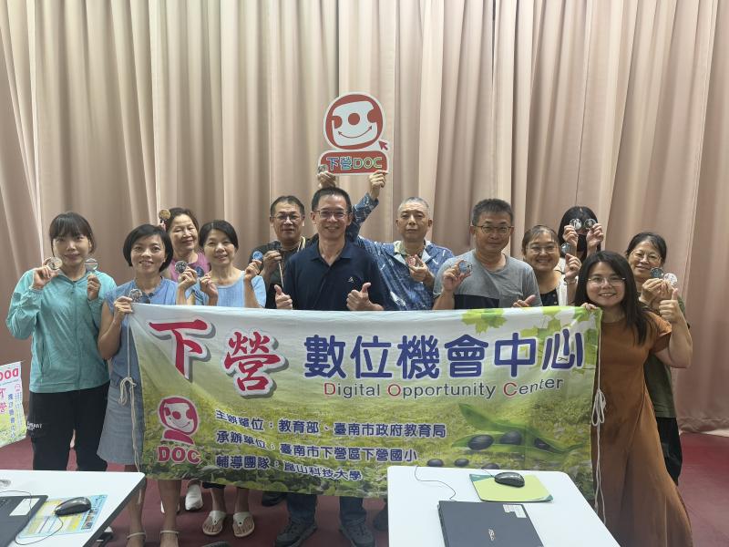 看到大家發揮創意、完成作品時開心的笑容，真的太值得了！