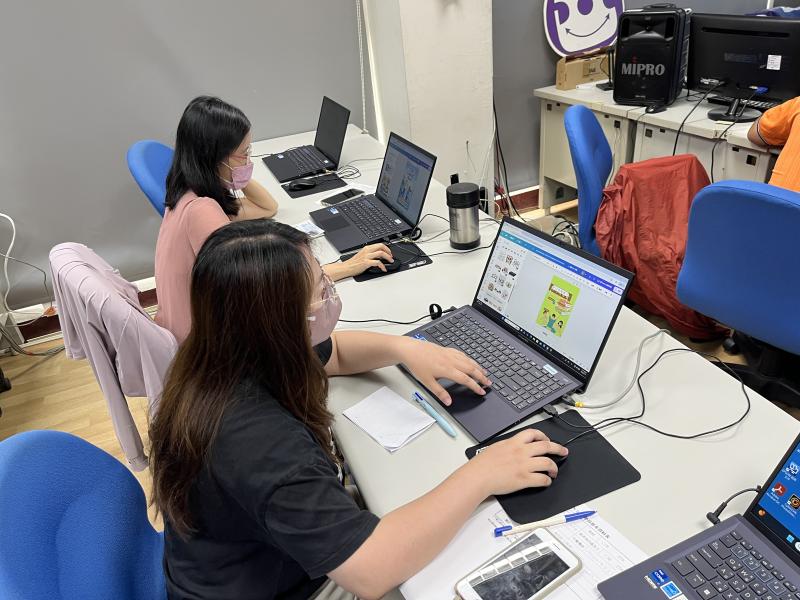 30分鐘創意海報設計-1